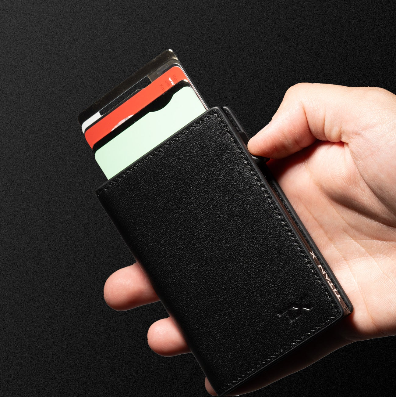 titan x wallet trifold edition with instant card access, black leather color