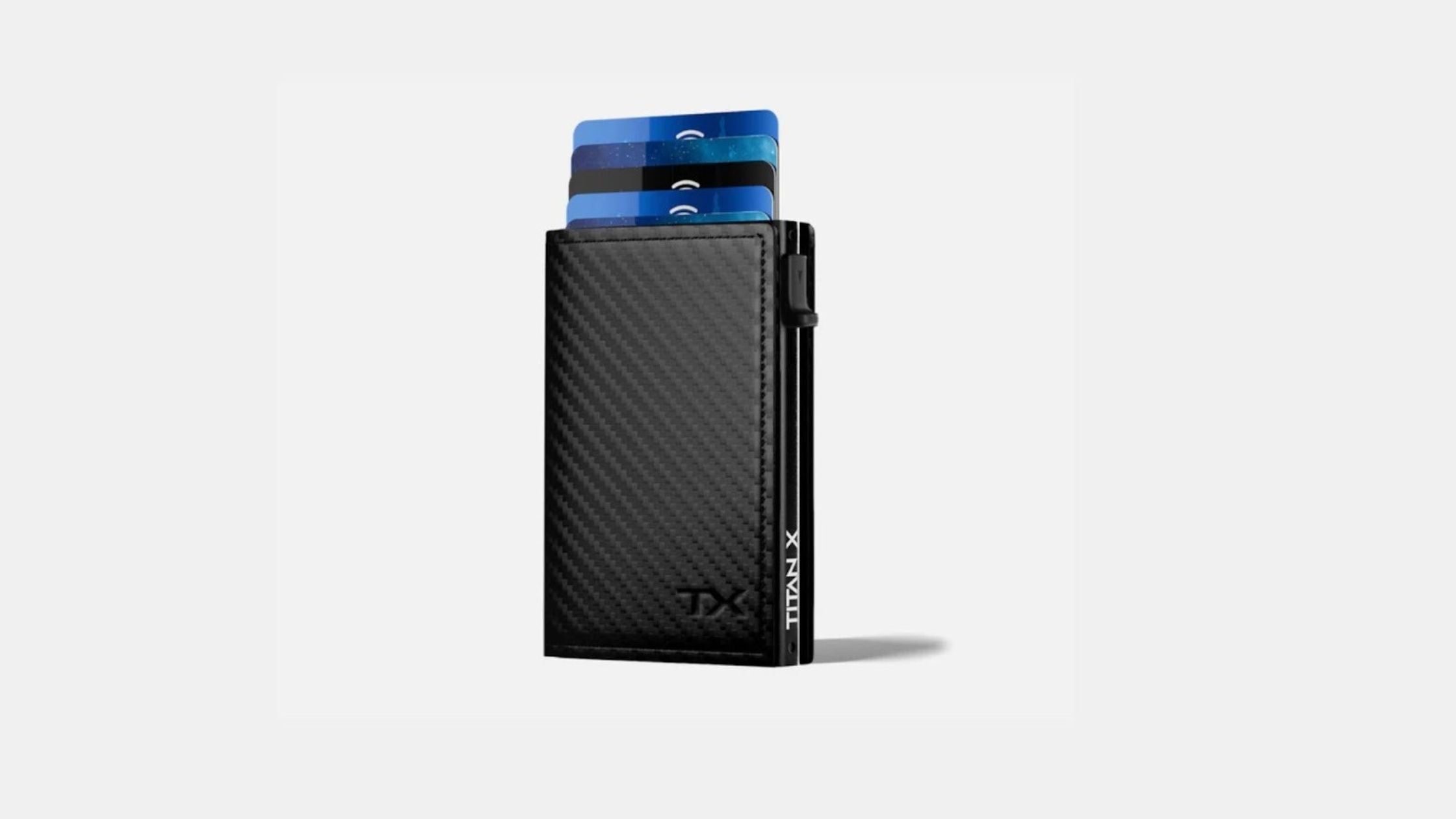 Best Use Cases for Trifold Wallets: Who Should Use Them