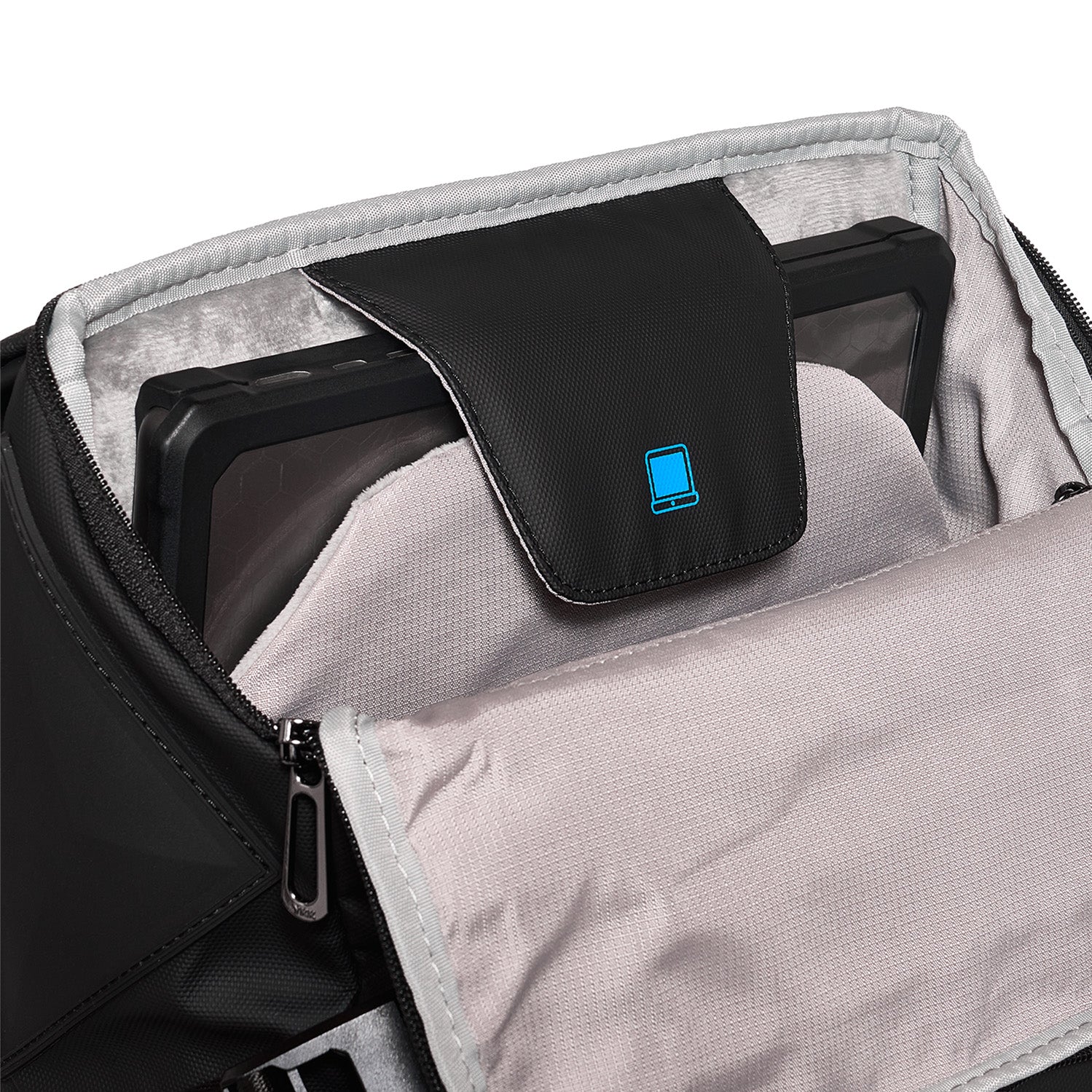 The Compact Backpack 15L
